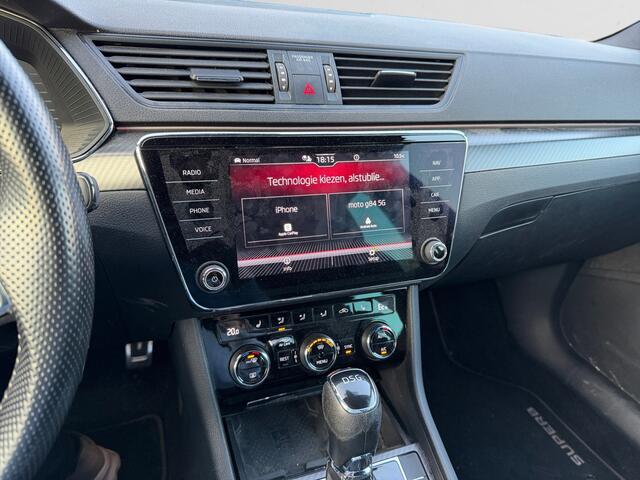 Skoda SUPERB Combi 1.4 TSI iV Sportline Business RS Interieur, Crystal Led, Memory, Camera, Elek Trekhaak, Canton Audio,