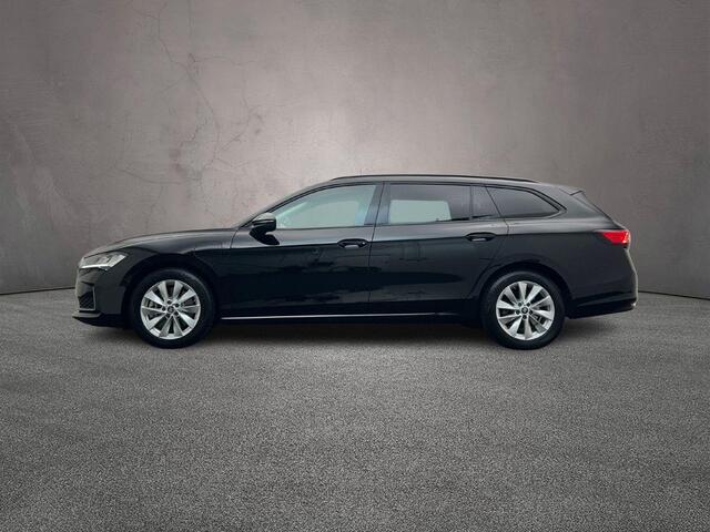 Skoda SUPERB Combi Edition 1.5 TSI PHEV 204pk DSG Automaat Trekhaak, Adaptive cruise control, Navigatie, Achteruitrijcamera, LED koplampen, Stoelverwarming