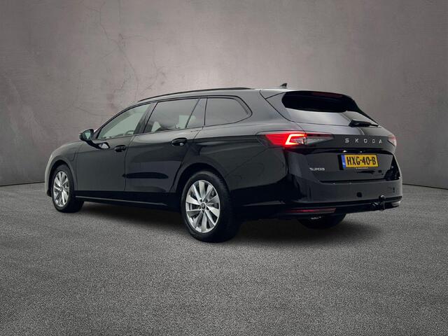 Skoda SUPERB Combi Edition 1.5 TSI PHEV 204pk DSG Automaat Trekhaak, Adaptive cruise control, Navigatie, Achteruitrijcamera, LED koplampen, Stoelverwarming