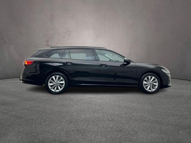 Skoda SUPERB Combi Edition 1.5 TSI PHEV 204pk DSG Automaat Trekhaak, Adaptive cruise control, Navigatie, Achteruitrijcamera, LED koplampen, Stoelverwarming