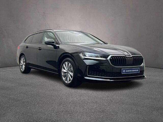 Skoda SUPERB Combi Edition 1.5 TSI PHEV 204pk DSG Automaat Trekhaak, Adaptive cruise control, Navigatie, Achteruitrijcamera, LED koplampen, Stoelverwarming