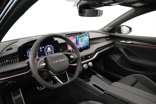 Skoda SUPERB Combi 1.5 TSI PHEV Sportline Business Climate control Panoramadak Leder Elek. Stoelen Stoel Ventilatie/Verwarming 24 Maanden garantie* (Vraag naar de voorwaarden)