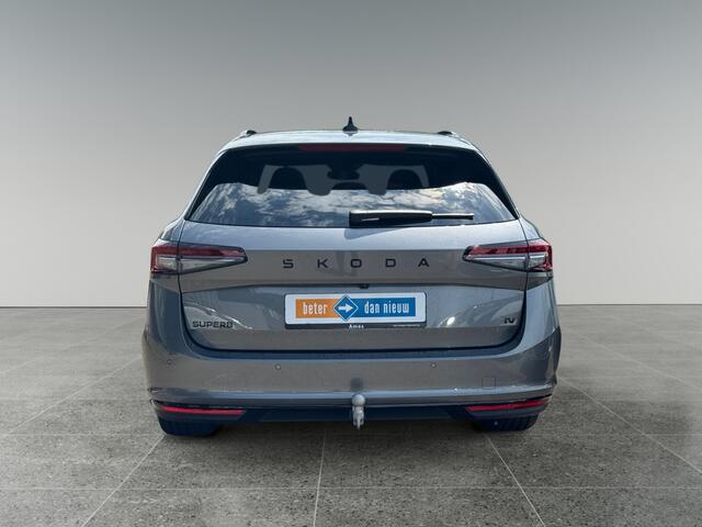 Skoda SUPERB Combi 1.5 204pk TSI PHEV Sportline Business Trekhaak wegklapbaar | Head-up display | Panoramadak elektrisch bedienbaar