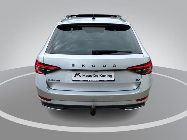 Skoda SUPERB Combi 1.4TSI 160kW/218PK iV Sportline DSG · Panoramadak · Trekhaak · 360°Camera + Parkeersensoren · Apple/Android Car Play ·