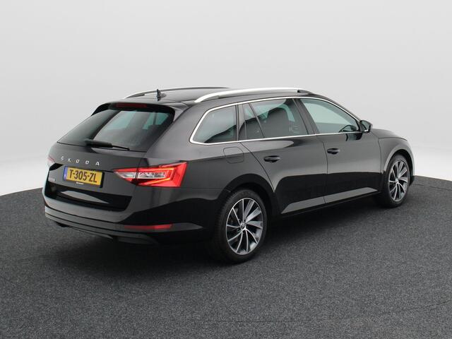 Skoda SUPERB Combi 1.5 TSi 150 Pk Automaat Business Edition | Stoelverwarming | Adaptive Cruise | Climatronic | CarPlay | 18 Inch | 114.546 Km !!