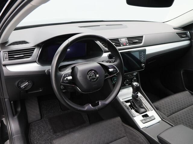 Skoda SUPERB Combi 1.5 TSi 150 Pk Automaat Business Edition | Stoelverwarming | Adaptive Cruise | Climatronic | CarPlay | 18 Inch | 114.546 Km !!