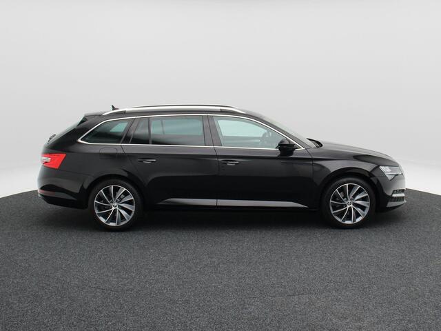 Skoda SUPERB Combi 1.5 TSi 150 Pk Automaat Business Edition | Stoelverwarming | Adaptive Cruise | Climatronic | CarPlay | 18 Inch | 114.546 Km !!
