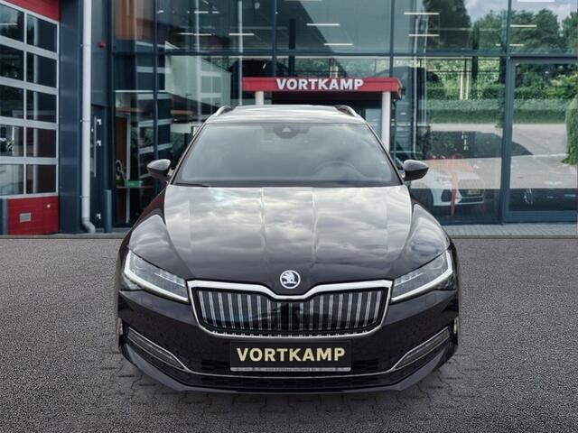 Skoda SUPERB 1.4 TSI iV LenK LEDER/PANO-DAK/CAMERA/ELEK-KLEP/ACC/CANTON/STOELVERW