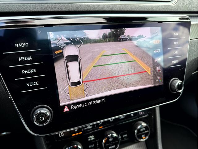 Skoda SUPERB Combi 1.4 TSI iV Sportline Business Panoramadak, Trekhaak