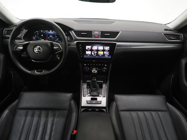 Skoda SUPERB Combi 1.4 TSI iV Style | Leder | Trekhaak | 360 | Massage | Stoelkoeling | Keyless | Virtual | Sfeerlicht