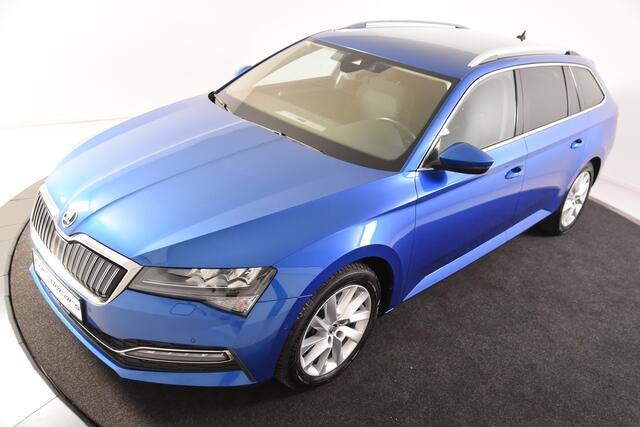 Skoda SUPERB Combi 1.4 TSI iV Hybrid Luxury *1ste Eigenaar*