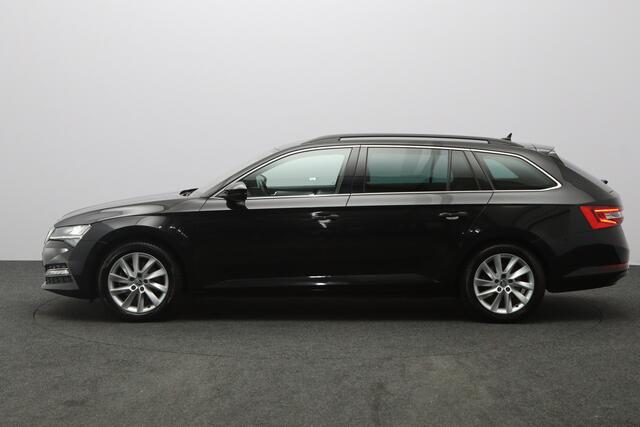 Skoda SUPERB Combi 1.4 TSI iV 218 PK Business Edition Plus PHEV, Trekhaak, Camera, Leder, LED,