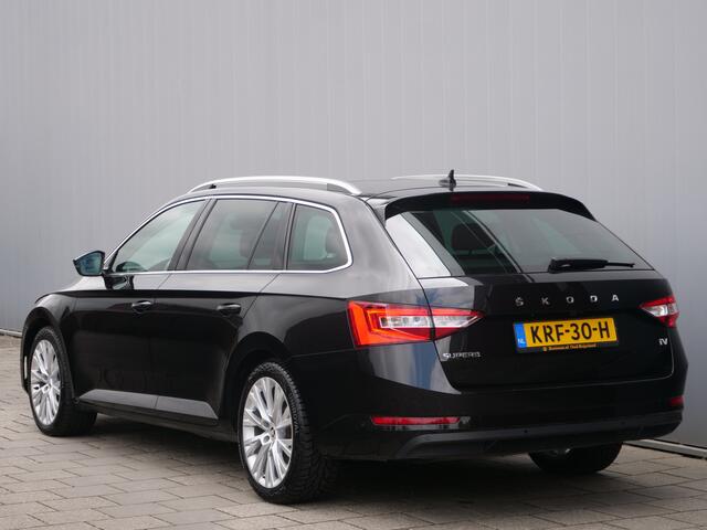 Skoda SUPERB Combi 1.4 TSI iV Syle 218 Pk Automaat Navi / DAB / Pano-dak / Apple Carplay / Leer