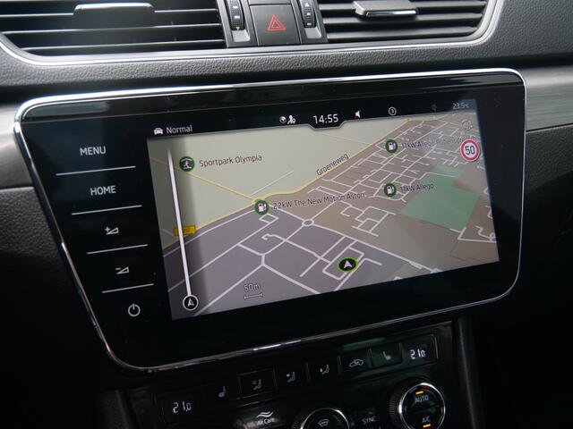 Skoda SUPERB Combi 1.4 TSI iV Syle 218 Pk Automaat Navi / DAB / Pano-dak / Apple Carplay / Leer