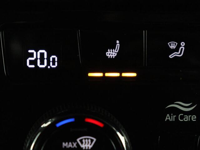 Skoda SUPERB Combi 1.4 TSI iV Business Edition Plus | SOH 93,2% | Camera | Cruise control | Navigatie | DAB+ | Carplay | Climate control | Sfeerverlichting
