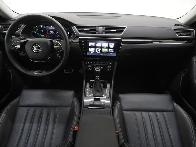 Skoda SUPERB Combi 1.4 TSI iV Laurin & Klement | Panoramadak | Leder | Trekhaak | Massage | Canton | Stoelkoeling | 360 | Memory