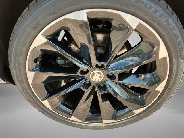 Skoda SUPERB 1.4TSI 160KW/218PK Sportline DSG · Panoramadak · Trekhaak · Camera + Parkeersensoren · Stoelverwarming voor & achter ·