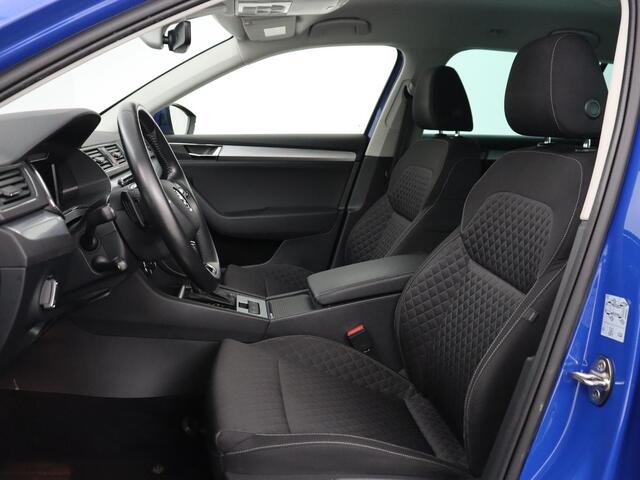 Skoda SUPERB 1.4 TSI iV Business Edition | SOH 92,3% | Stoelverwarming | Virtual Cockpit | Adaptive cruise | Camera | Carplay | Navigatie | Full LED | Parkeerhulp | PHEV | Plug In