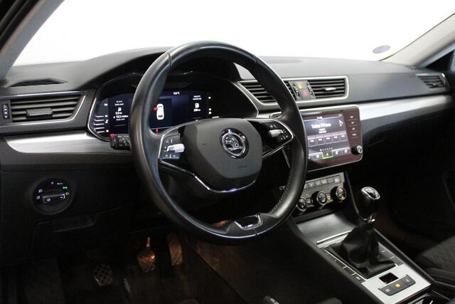 Skoda SUPERB Combi 1.5 TSI ACT Business Edition | TREKHAAK | PDC-A | LED | DAB-RADIO | CRUISE | 16'LMV | NAVIGATIE | CARPLAY |