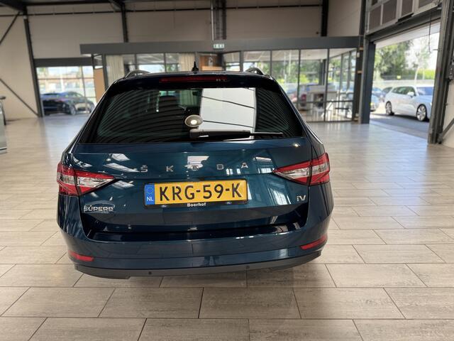 Skoda SUPERB Combi 1.4 TSI iV 218PK Business Edition Plus | Trekhaak | Elekr. verstelbare memory seat | Camera | Cruise | Clima |