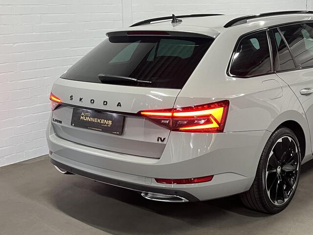 Skoda SUPERB Combi 1.4 TSI iV Sportline Business Trekhaak | Cruise control | Carplay | Stoelverwarming | Achteruitrijcamera | Navigatie | Keyless | Leder/Alcantara