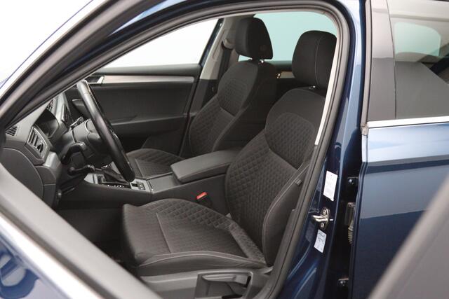 Skoda SUPERB Combi 1.4 TSI iV Business 218 PK Edition Plus PHEV, Climate Control, Adap. Cruise Control, Carplay,