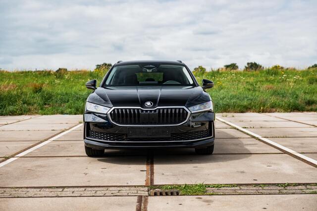 Skoda SUPERB Combi 1.5 TSI PHEV Selection | TREKHAAK | SUNSET | 18"