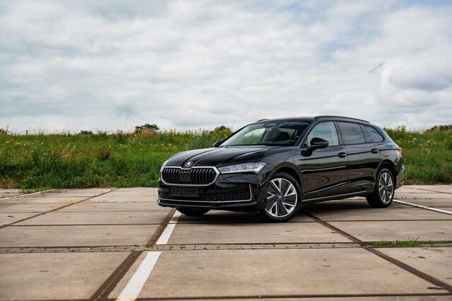Skoda SUPERB Combi 1.5 TSI PHEV Selection | TREKHAAK | SUNSET | 18"
