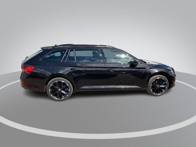 Skoda SUPERB Combi 1.4TSI 180KW/245PK Sportline Business Panoramadak · Trekhaak · 360°Camera + Parkeersensoren ·