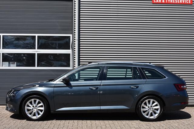 Skoda SUPERB COMBI 1.4 TSI DSG7 STYLE BUSINESS / P.DAK / EL. STOELEN / CANTON
