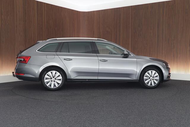 Skoda SUPERB Combi 1.4 TSI 218pk iV Business Edition Trekhaak Memory Stoelverwarming Virtual Cockpit Navigatie