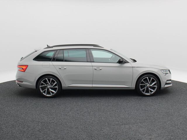 Skoda SUPERB Combi 1.4 TSi 218 Pk iV Sportline Business | Trekhaak | Stoelverwarming | CarPlay | Camera | Cruise Control | Navigatie | Full LED | 19 Inch | 91.754 Km !!