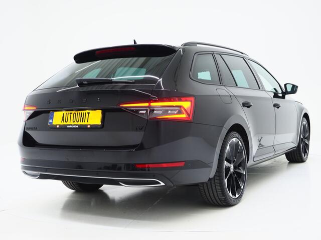 Skoda SUPERB Combi 1.4 TSI iV Sportline | Leder/Alcantara | Trekhaak | Carbon | 360 | Memory | Keyless | Adaptive Cruise