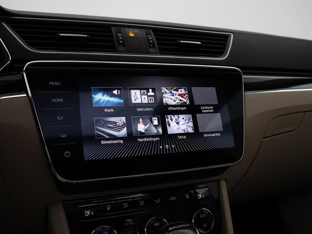 Skoda SUPERB Combi 1.4 TSI iV 218pk DSG Laurin & Klement · Panoramadak · 360 Camera · Inklap. Trekhaak · Elek. Stoelen + Geheugen · Matrix LED ·