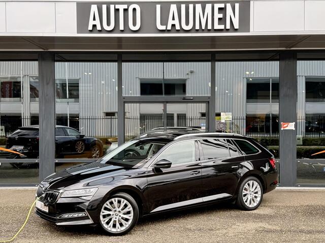 Skoda SUPERB Combi 1.4 TSI iV Business Edition Plus Plug In Hybrid Automaat Panodak Matrix LED Leder Elek. Stoelen Trekhaak