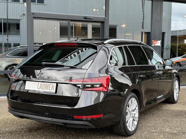Skoda SUPERB Combi 1.4 TSI iV Business Edition Plus Plug In Hybrid Automaat Panodak Matrix LED Leder Elek. Stoelen Trekhaak