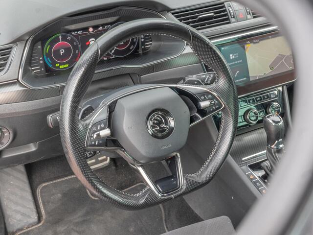 Skoda SUPERB Combi 1.4 TSI iV Sportline Business | BTW | Elc trekhaak | Dealer onderhouden