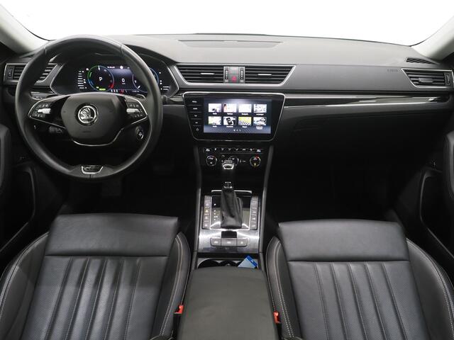 Skoda SUPERB Combi 1.4 TSI iV Laurin & Klement | Panoramadak | Leder | Trekhaak | Stoelkoeling | Canton | Massage | 360 | Memory