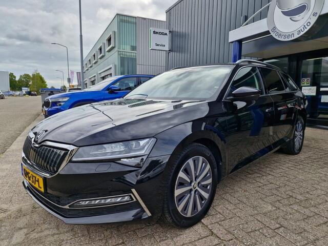 Skoda SUPERB Combi 1.4 TSI IV Business Edition Plus | 218PK | Navigatie | Camera | Cruise Control |