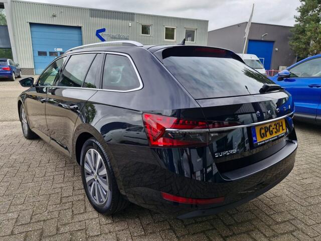 Skoda SUPERB Combi 1.4 TSI IV Business Edition Plus | 218PK | Navigatie | Camera | Cruise Control |