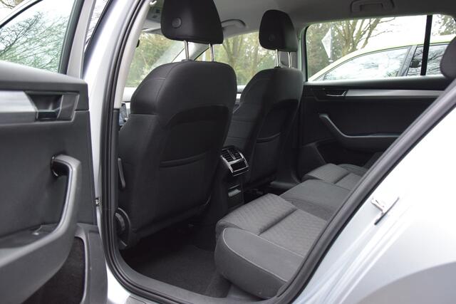 Skoda SUPERB Combi 1.5 TSI ACT 150PK Business Edition DSG Automaat | Rijklaar incl. BOVAG Garantie | Org. NL | Virtual Cockpit | Apple Carplay/Android Auto | Full LED | PDC Achter | Cruise & Climate Control |