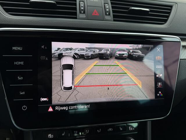 Skoda SUPERB Combi 1.4 TSI iV Sportline Business | Elek. Trekhaak | Memory | Sfeerverlichting | Carplay | Navi |