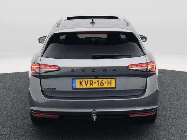 Skoda SUPERB Combi 1.5 TSi 204 Pk PHEV Sportline Business | Trekhaak | Carplay | Canton Audio | Head-up Display | Panoramadak | Virtual Cockpit | Adaptive Cruise | 19 Inch