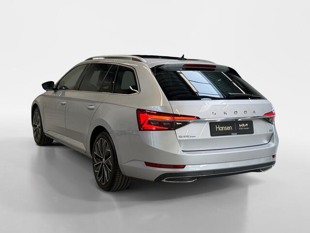 Skoda SUPERB Combi 1.4 TSI iV Laurin & Klement I Panoramadak I Elek. Stoelen I Massage I Canton I Stoel- en Stuurverwarming I Carplay I Camera