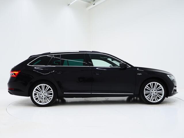 Skoda SUPERB Combi 1.4 TSI iV Laurin & Klement | Panoramadak | Leder | Trekhaak | Massage | 360 | Canton | Memory | Carplay