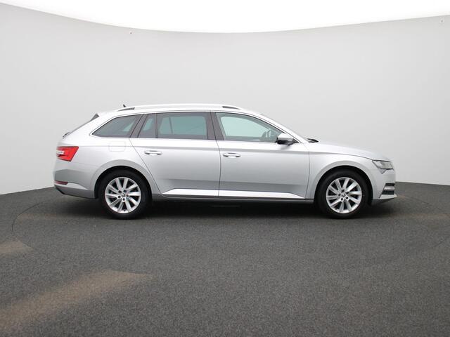 Skoda SUPERB Combi 1.4 TSI iV Business Edition Plus | STOELVERWARMING | CLIMATE CONTROL | NAVIGATIE | ADAPTIVE CRUISE CONTROL |