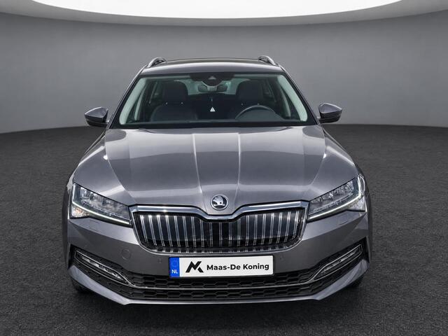 Skoda SUPERB Combi 1.4 TSI iV 218pk DSG Business Edition Plus · Camera · Inklap. Trekhaak · Stoelverwarming · Keyless · ACC · Apple/Android Car Play · Garantie t/m 17-06-2028 of 100.000km – foto 2