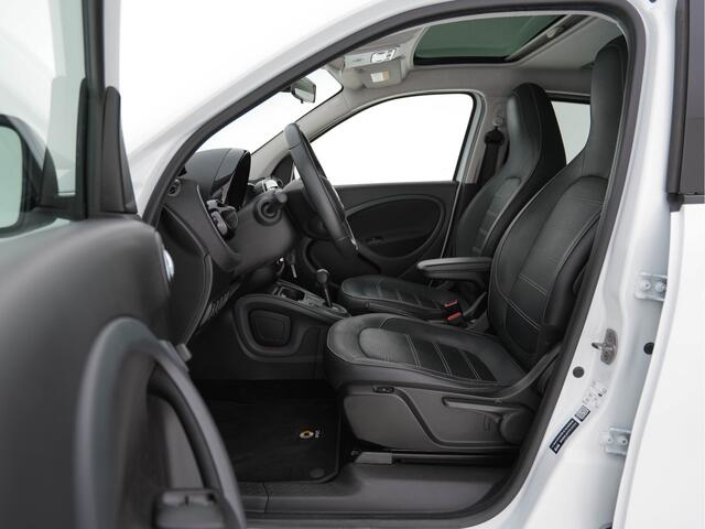 Smart EQ FORFOUR Business Solution 18 kWh [ 3-Fase ] (INCL.BTW) *PANO | FULL-LEATHER | NAVI-FULLMAP | CAMERA | AIRCO | COMFORT-SEATS | 16''ALU*