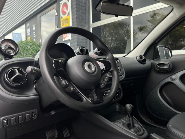 Smart EQ FORFOUR Essential 18 kWh, Automaat, Airco, Cruise, Leder, NAP