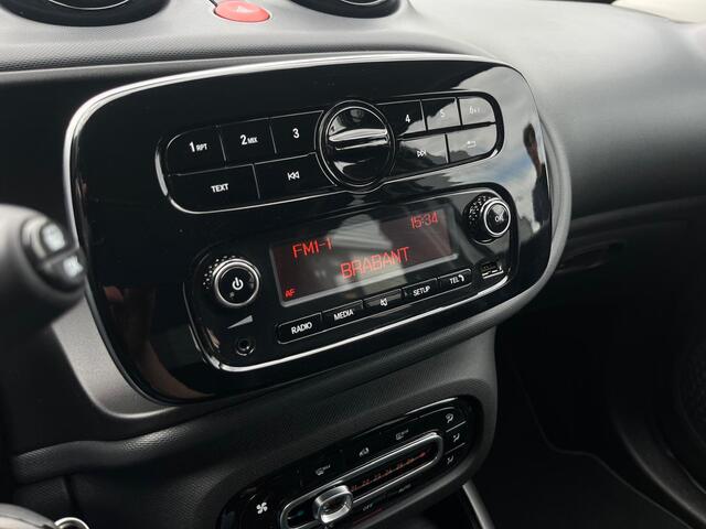 Smart EQ FORFOUR Essential 18 kWh, Automaat, Airco, Cruise, Leder, NAP